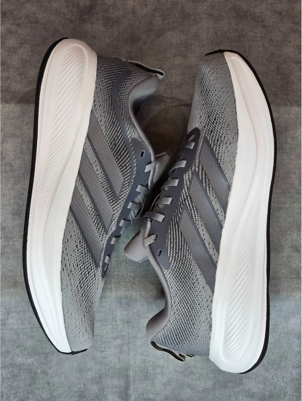 adidas Response Pace - Grey / White (KJ1774) Men's 8.5 BRAND NEW IN BOX